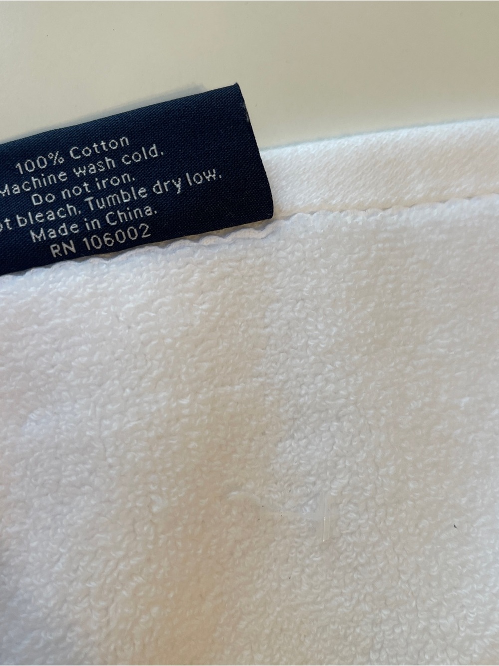 New Brooks Brothers 4 PC White Premium Bath Towels 550, 700, 800 GSM 100% Cotton - Picture 9 of 16